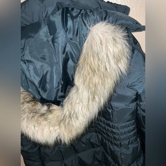Juicy Couture Puffy Coat - Picture 10 of 10